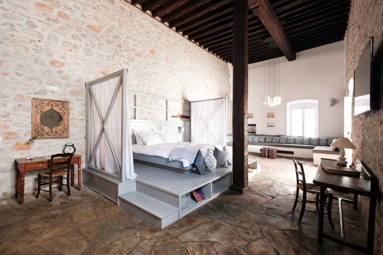 Villa Keresbino Hydra Esterno foto